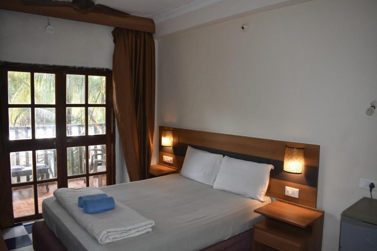 Villa Fatima Beach Resort Baga Extérieur photo