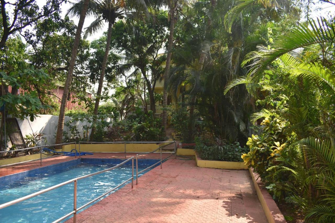Villa Fatima Beach Resort Baga Extérieur photo