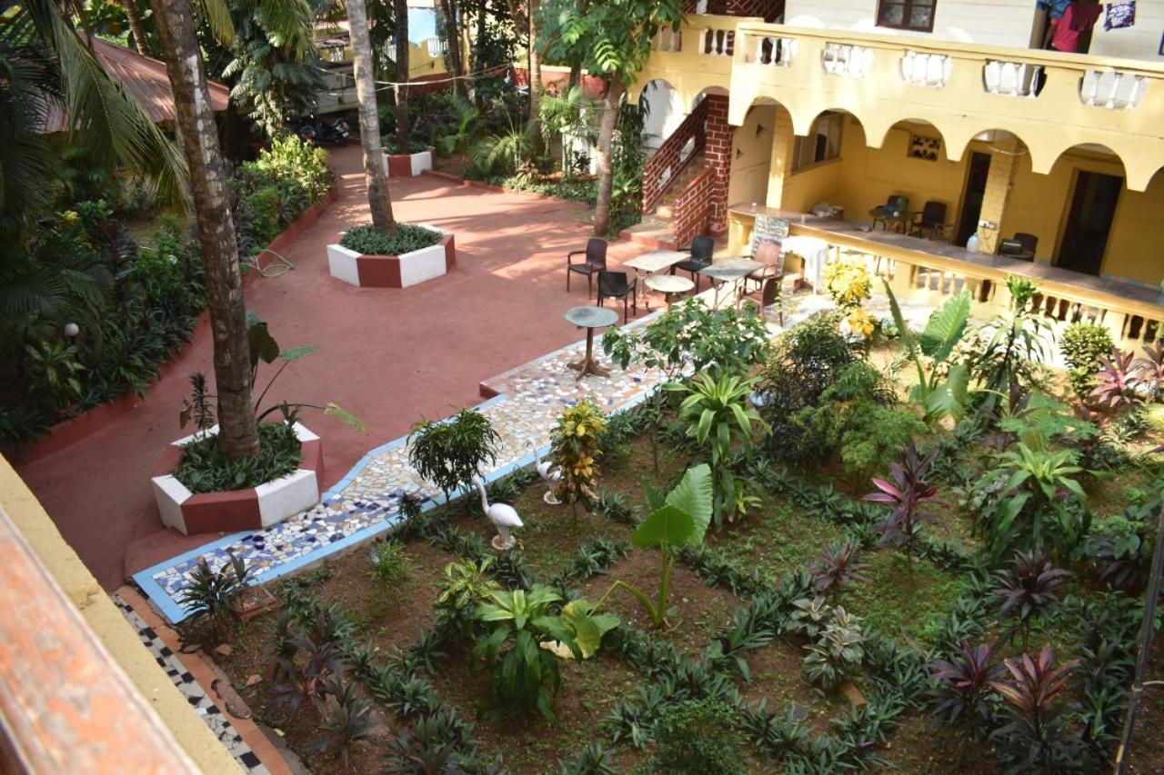 Villa Fatima Beach Resort Baga Extérieur photo