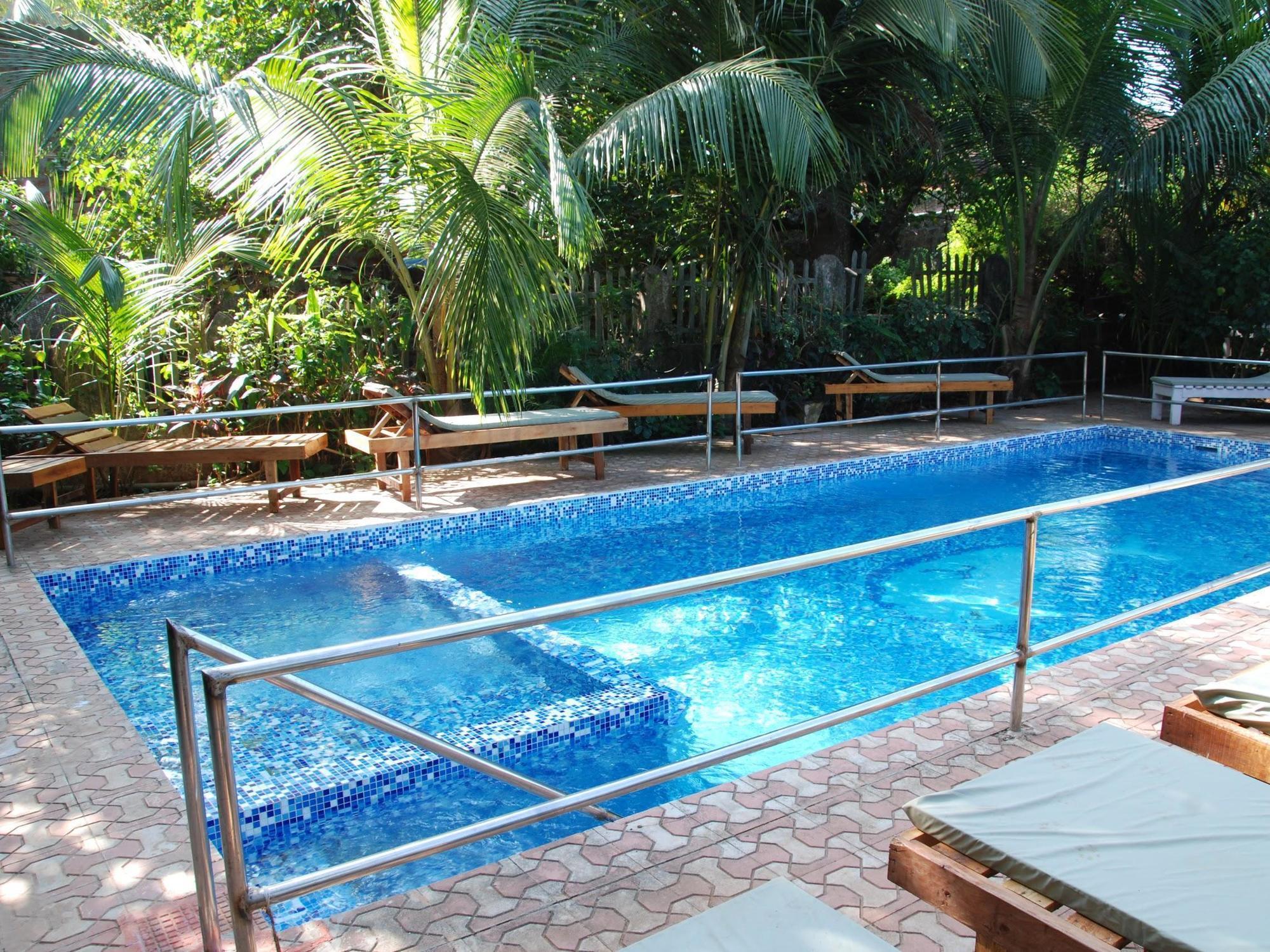 Villa Fatima Beach Resort Baga Extérieur photo